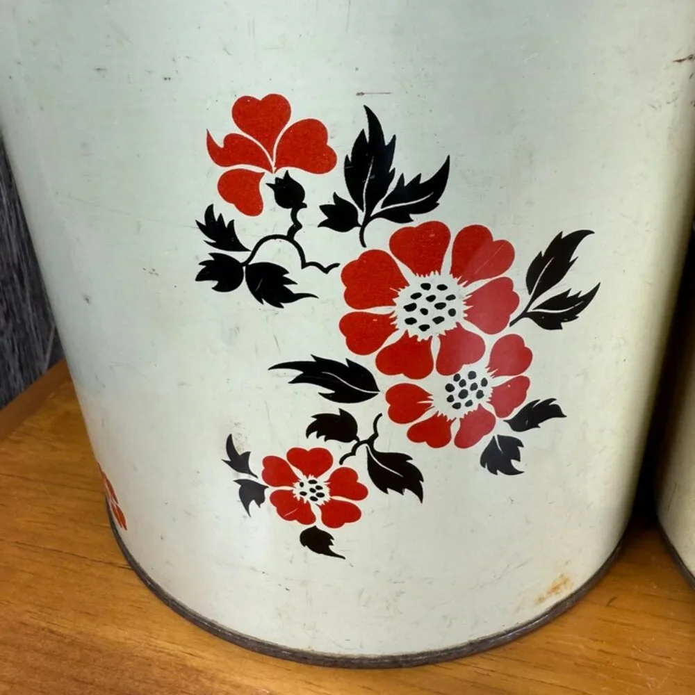 Antique Decoware Canister Set‎